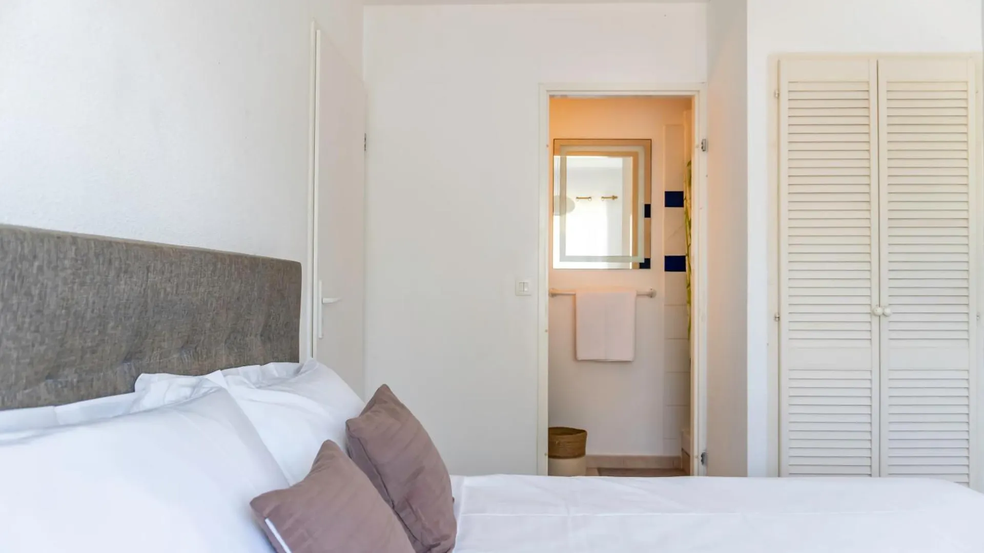 Apartment Bel Appartement Spacieux Avec Piscine Et Proche Des Plages - Le Mimosa Sainte-Anne